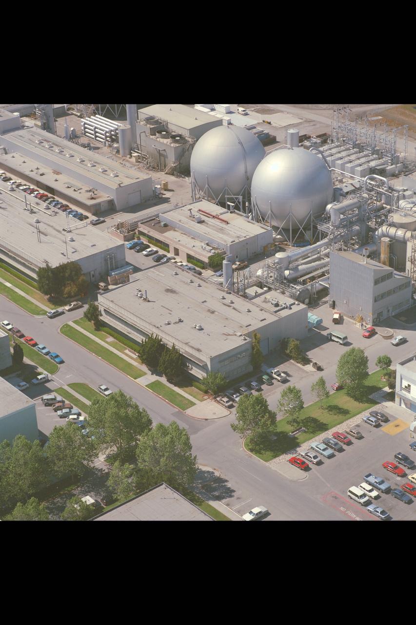 Ames Facility Aerials: n-240 back side