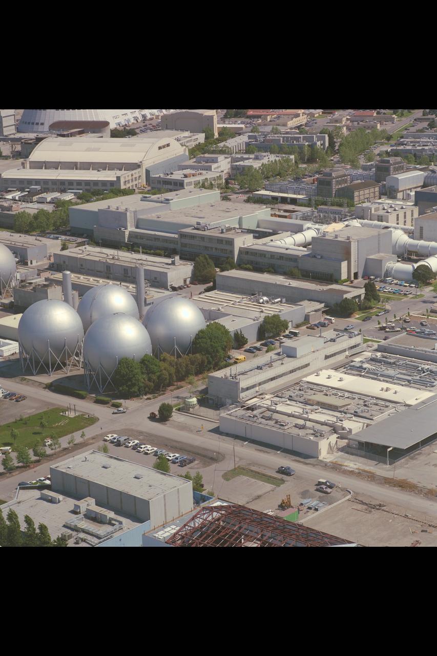 Ames Facility Aerials: N-244 back