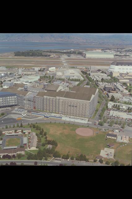 NASA image: ARC-1989-AC89-0234-87