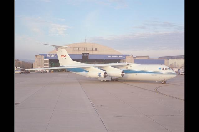 NASA image: ARC-1990-AC90-0361-3