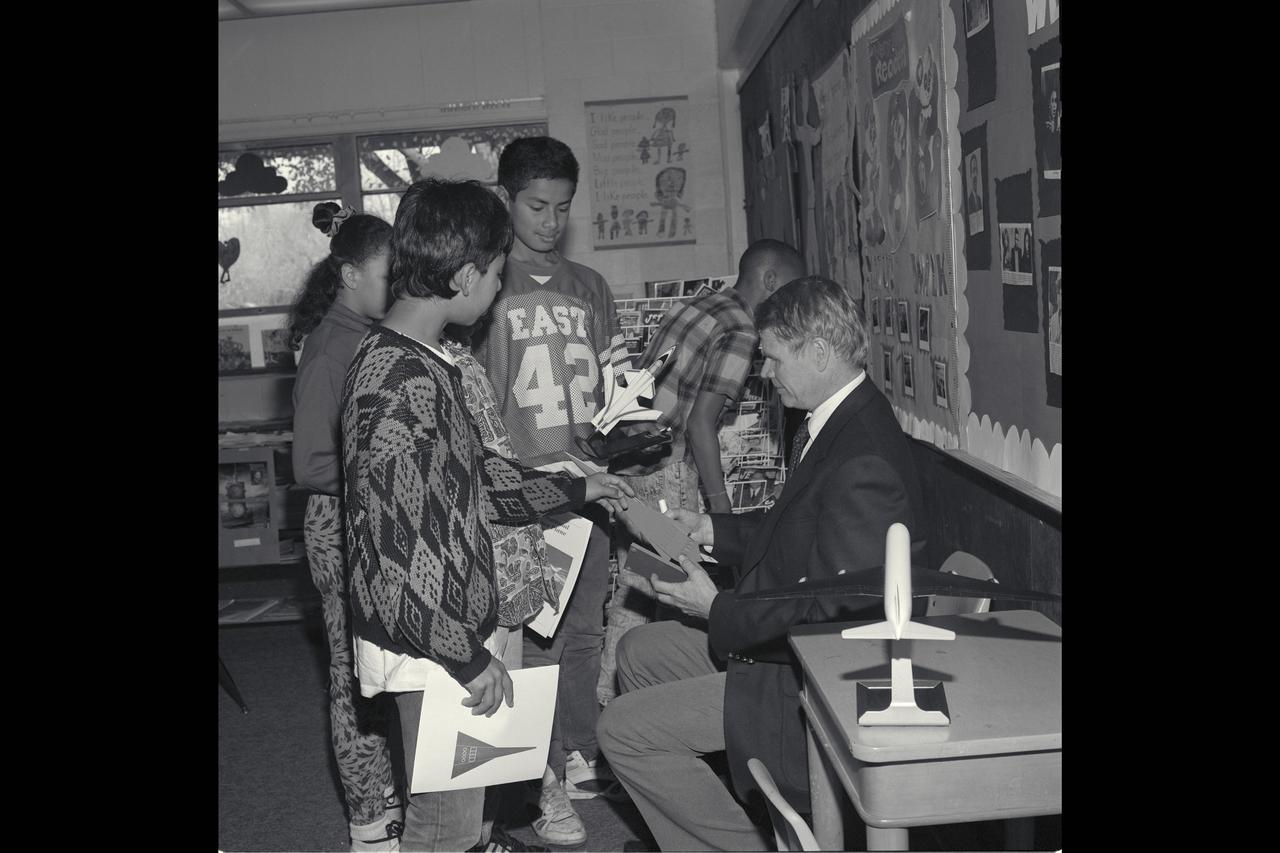 Dr. Dale Compton (Ames Director) visits McNair school and speaks with students