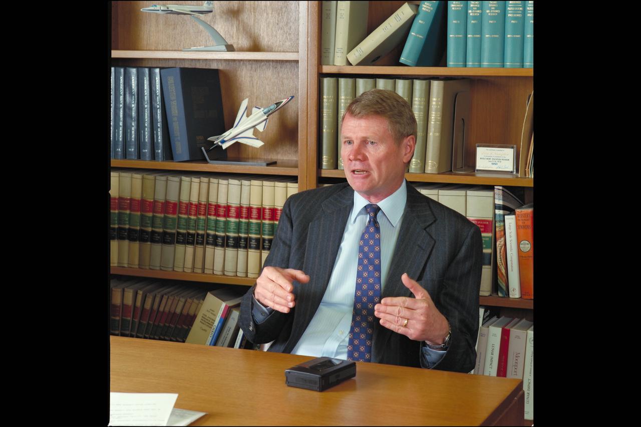Ames Director (1989-1994) Dr Dale Compton during Space news interview in his office.