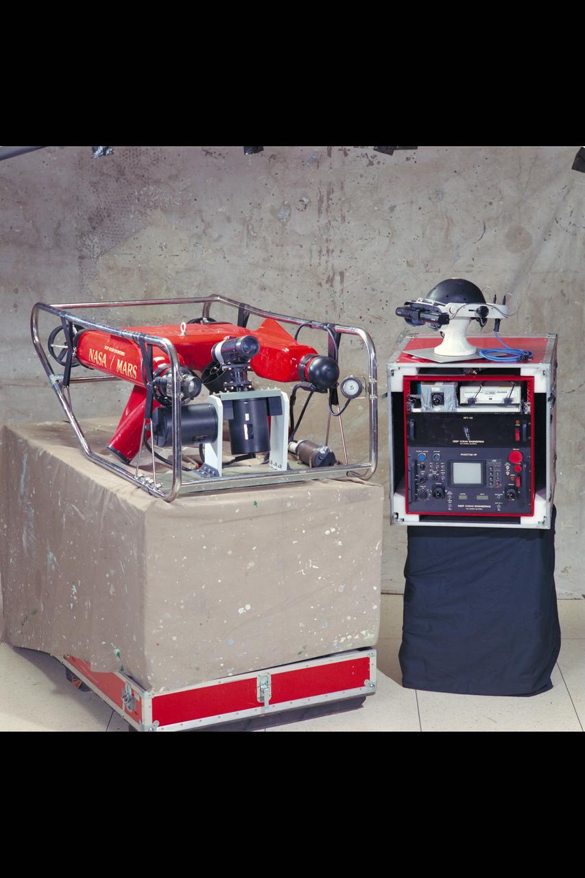 NASA Mars Underwater Rover Phantom 2 TROV (Telepresences Controlled Remotely Operated Vehicle)