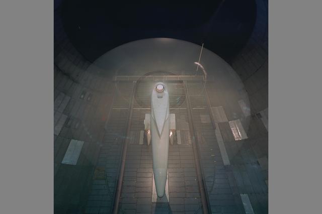 NASA image: ARC-1992-AC92-0323-138