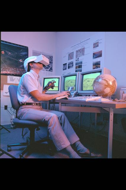 NASA image: ARC-1992-AC92-0326-7