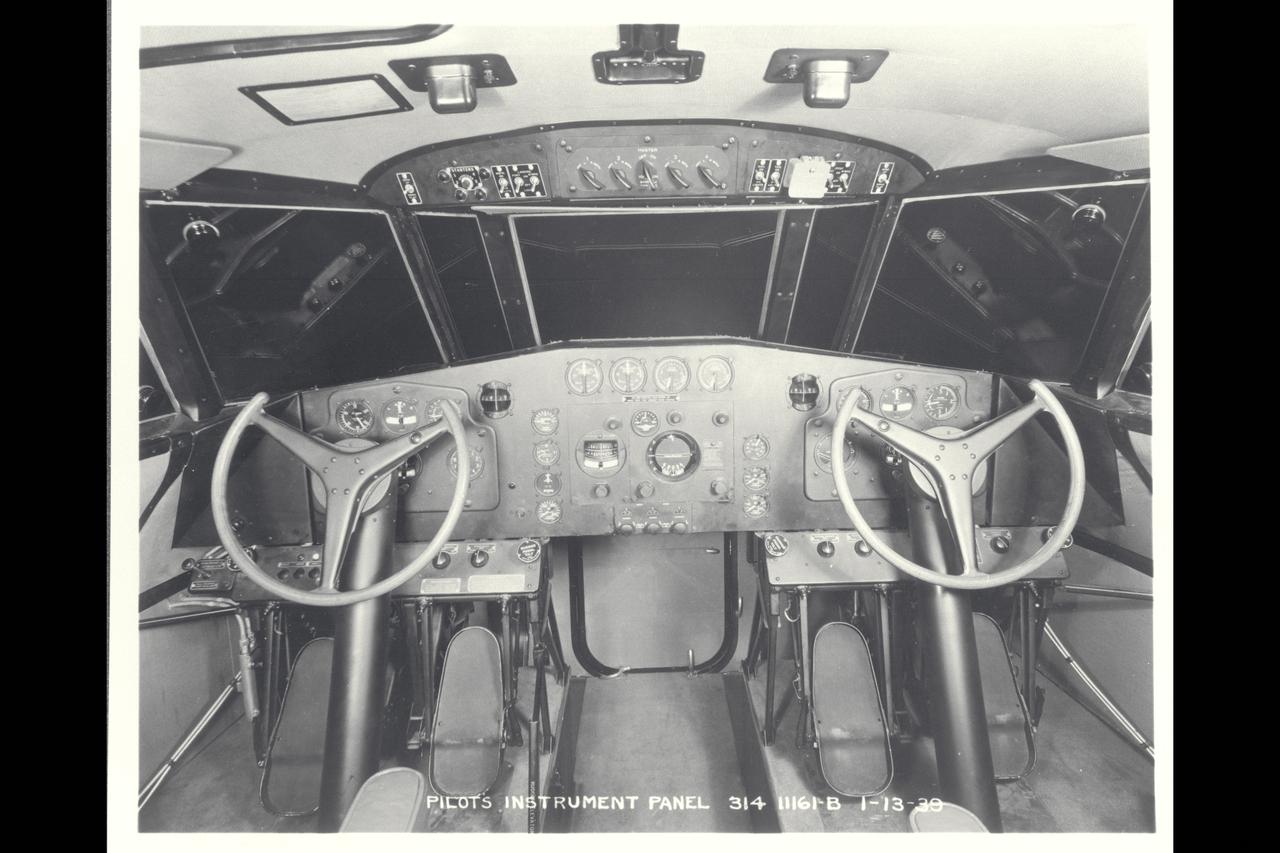 Boeing 314 Pilots Instrument Panel