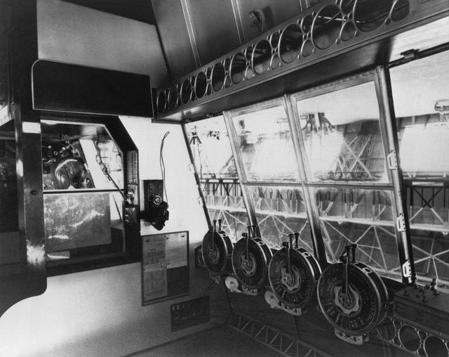 NASA image: ARC-1993-A83-0499-22