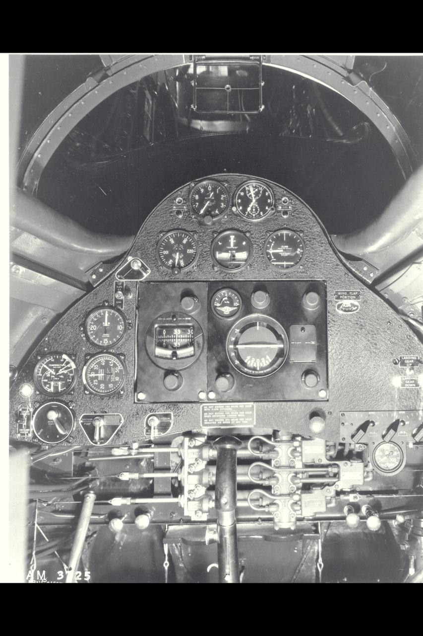Lockheed Vega Cockpit