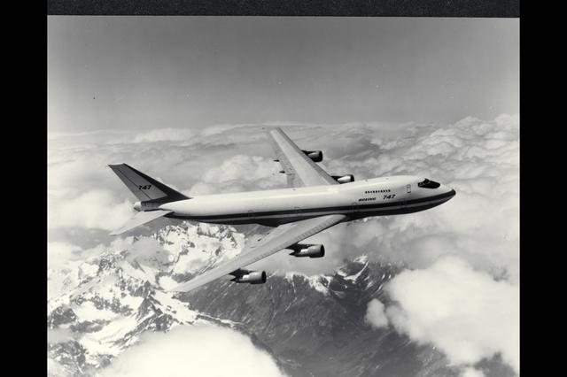 NASA image: ARC-1993-A83-0499-32