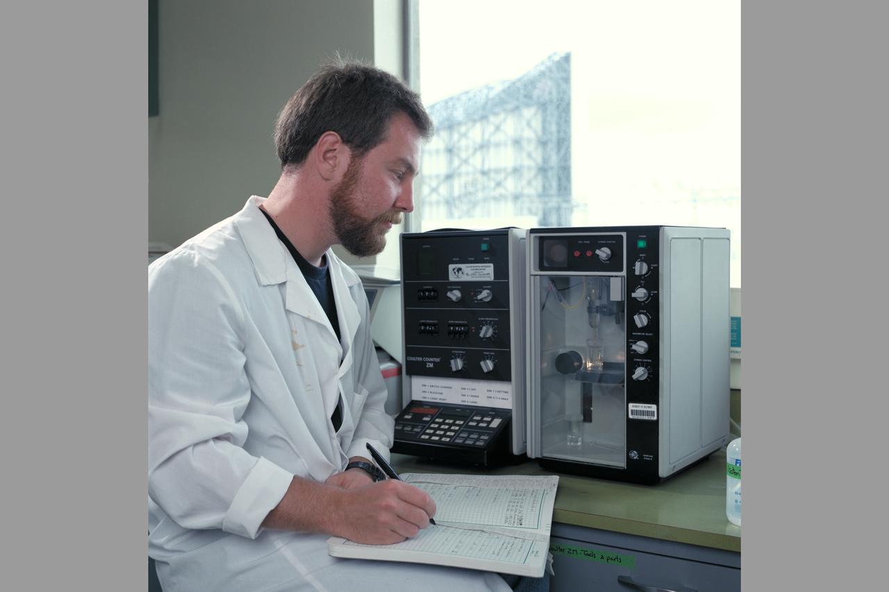 Life Sciences Division (code SL) laboratories and personnel: Alexandre Malourier