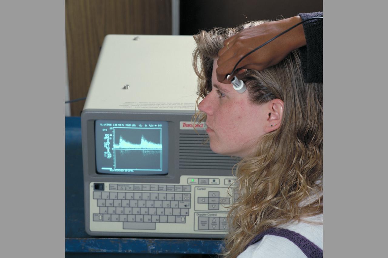 Life Sceince Division Facilities, Labs and Personnel  (Code-SL) Karen Hutchinson