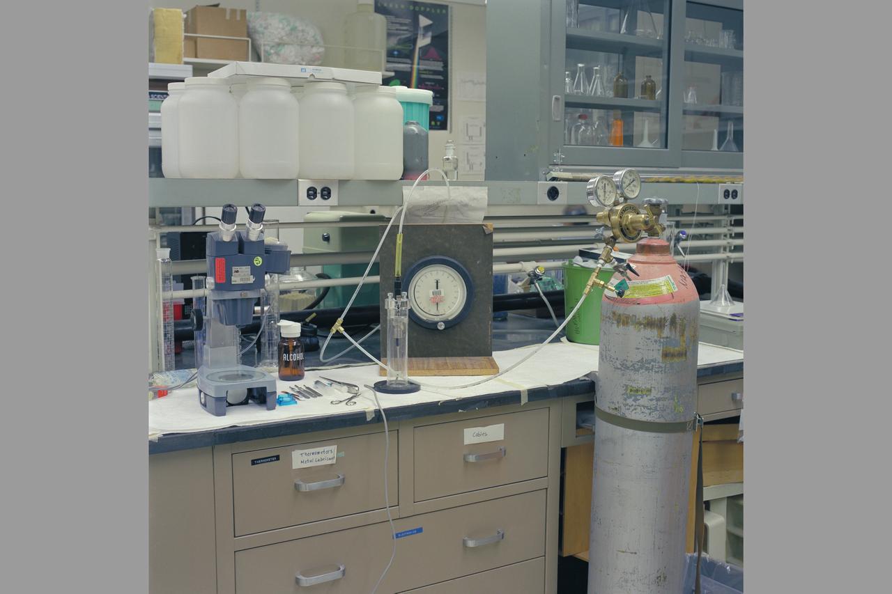 Life Sceince Division Facilities, Labs and Personnel  (Code-SL)