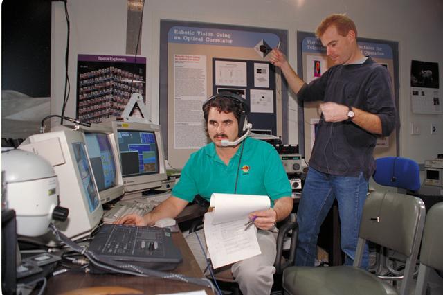 NASA image: ARC-1993-AC93-0608-61