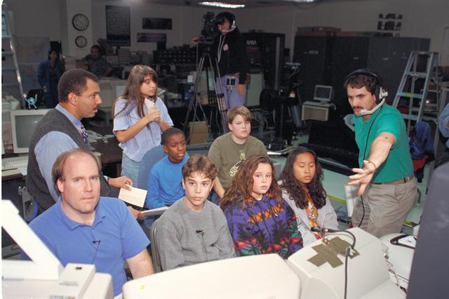 NASA image: ARC-1993-AC93-0608-71