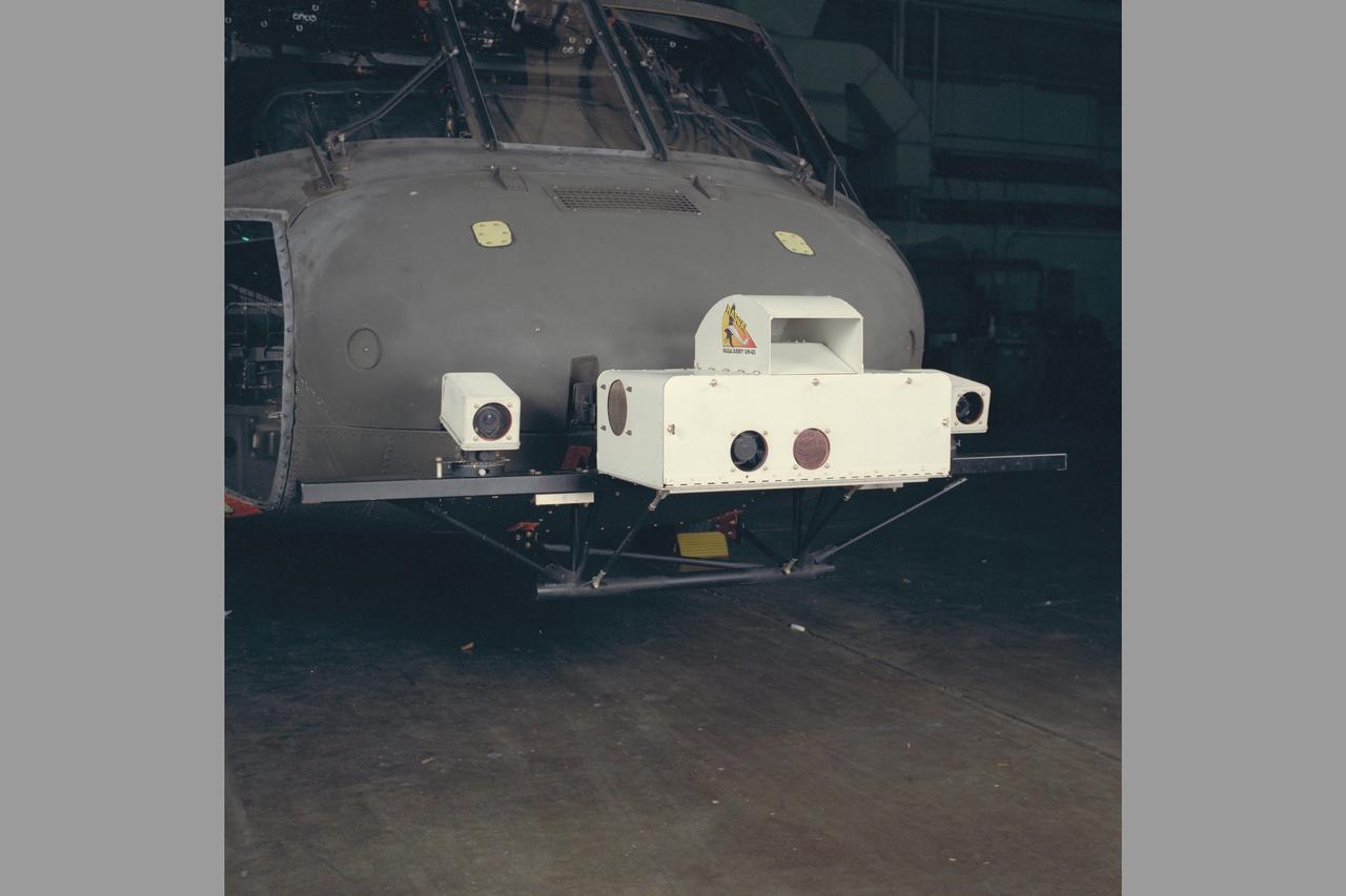 IR CAMERA & ASSOCIATED ELECTRONICS.  UH-60 (NASA-750) Blackhawk Rascal helicopter