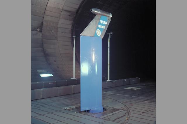 NASA image: ARC-1994-AC94-0029-3