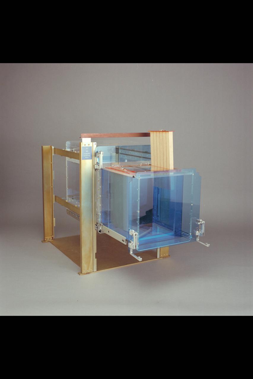 N-213 Advanced Animal Habitat (AAH)