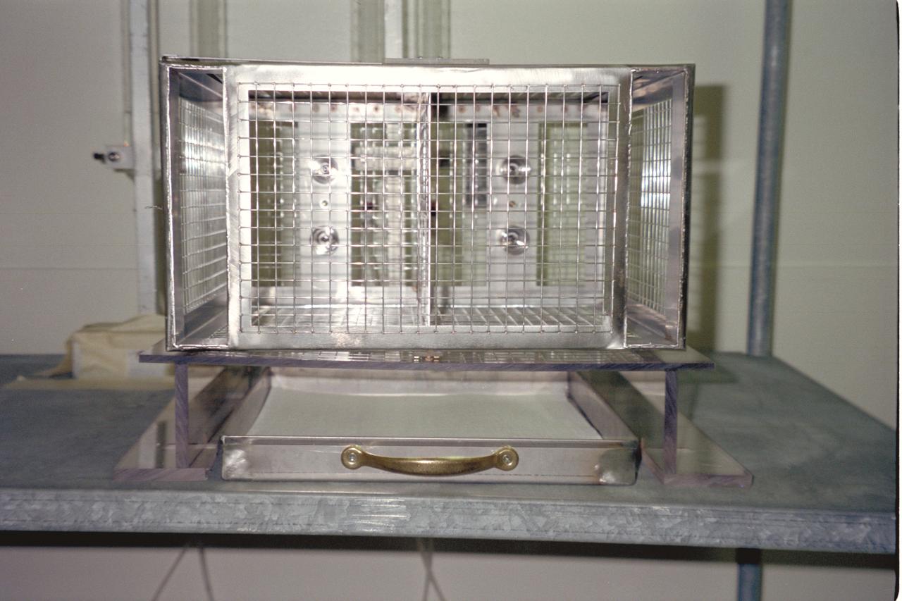 N-213 Advanced Animal Habitat (AAH)