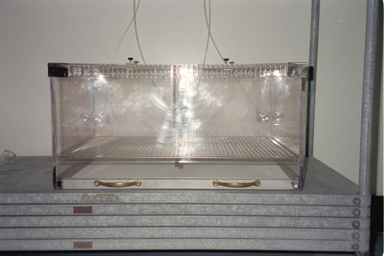 N-213 Advanced Animal Habitat (AAH)