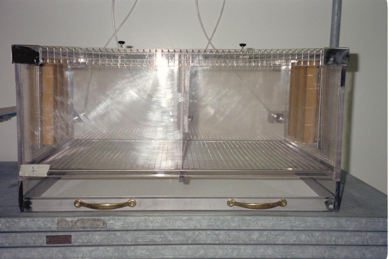 N-213 Advanced Animal Habitat (AAH)