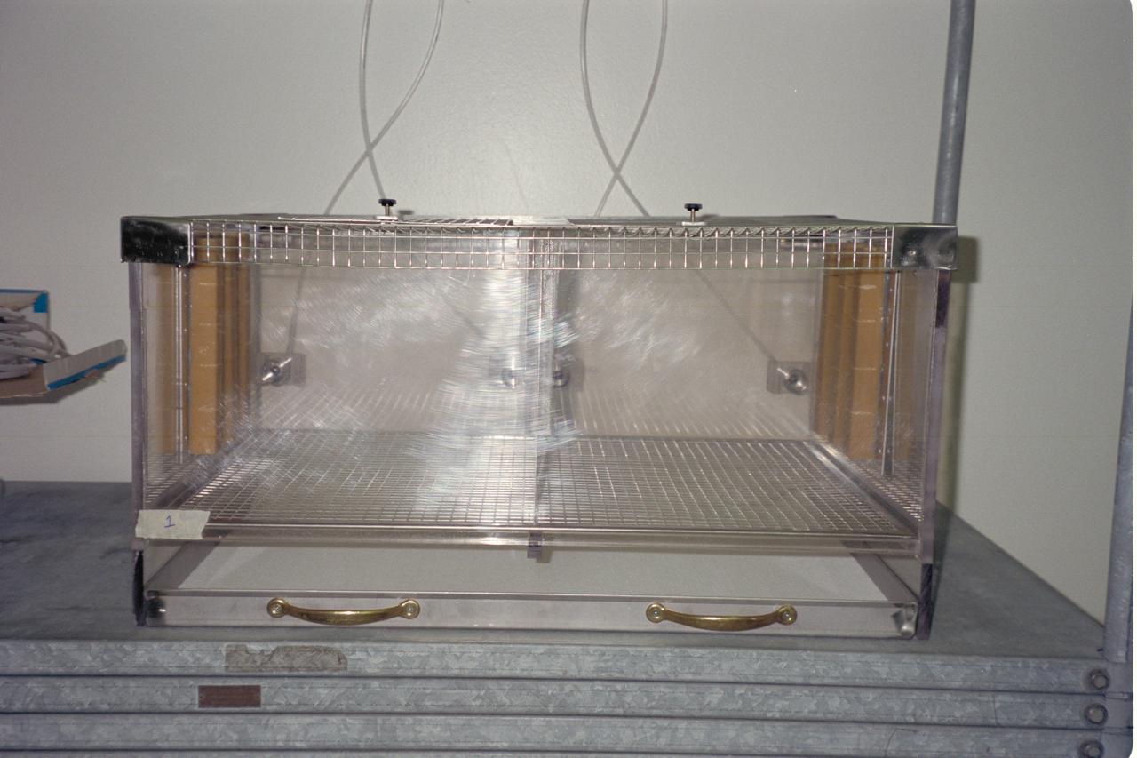 N-213 Advanced Animal Habitat (AAH)