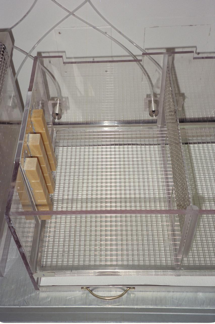 N-213 Advanced Animal Habitat (AAH)