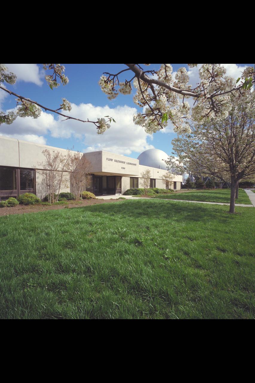 N-260 Fluid Mechanics Laboratory aerials (Morning) and ground (Afternoon) shots.