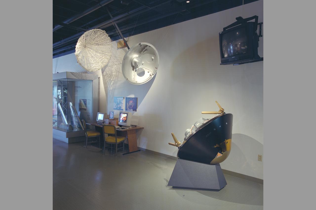 N-233 Visitor Information Center (VIC): Galileo Exhibit