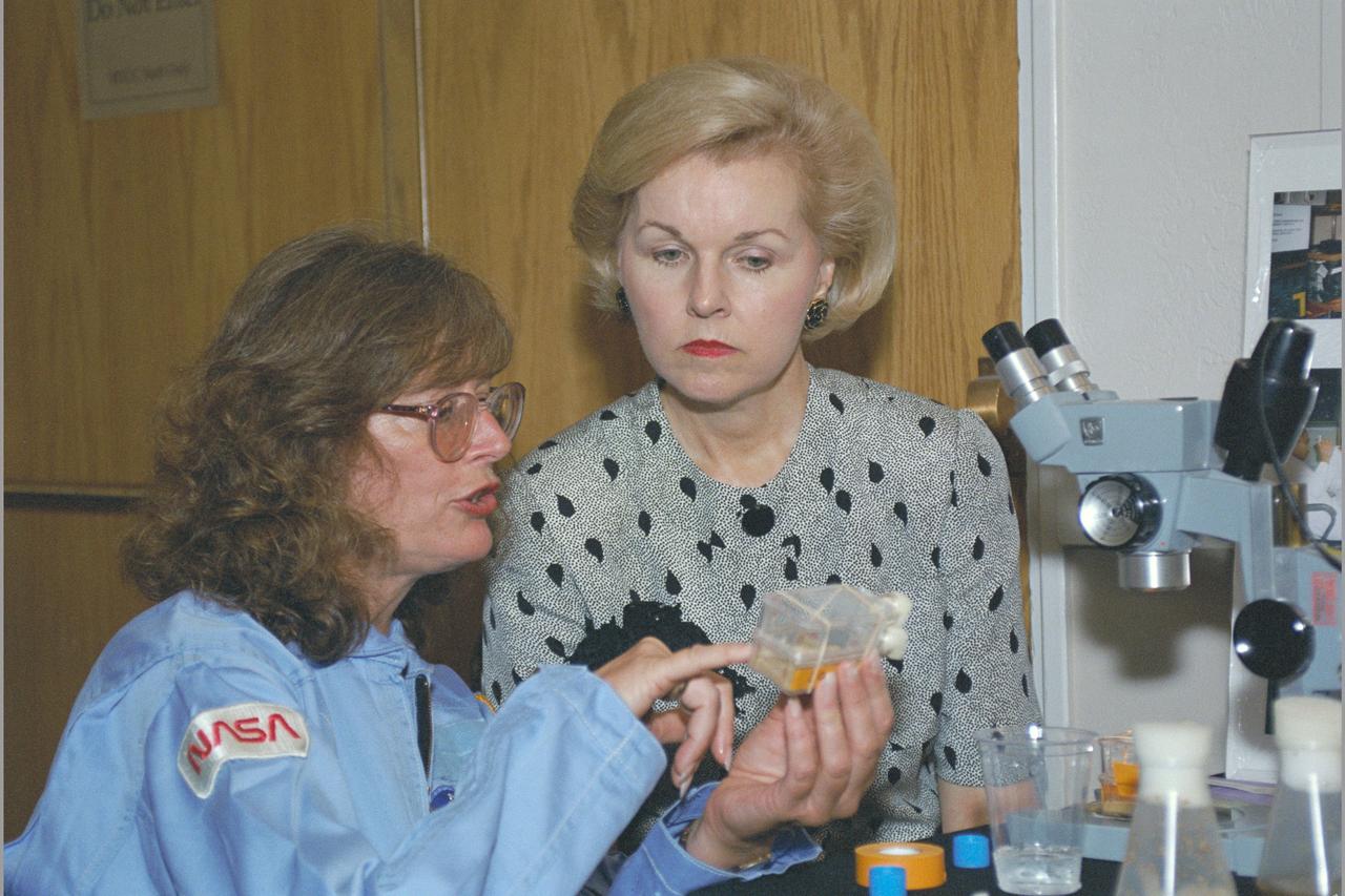 1996 'STELLAR' program commencement with special guest Mrs. Gayle Wilson (CA governor's wife) as she tours the STELLAR project displays with STELLAR students and teachers
