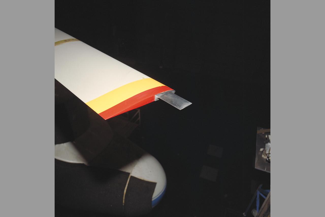 XV-15 Rotor Test Apparatus (RTA) flow visualization Hover test-80-0021 in 80x120ft w.t.  (rotor tip)