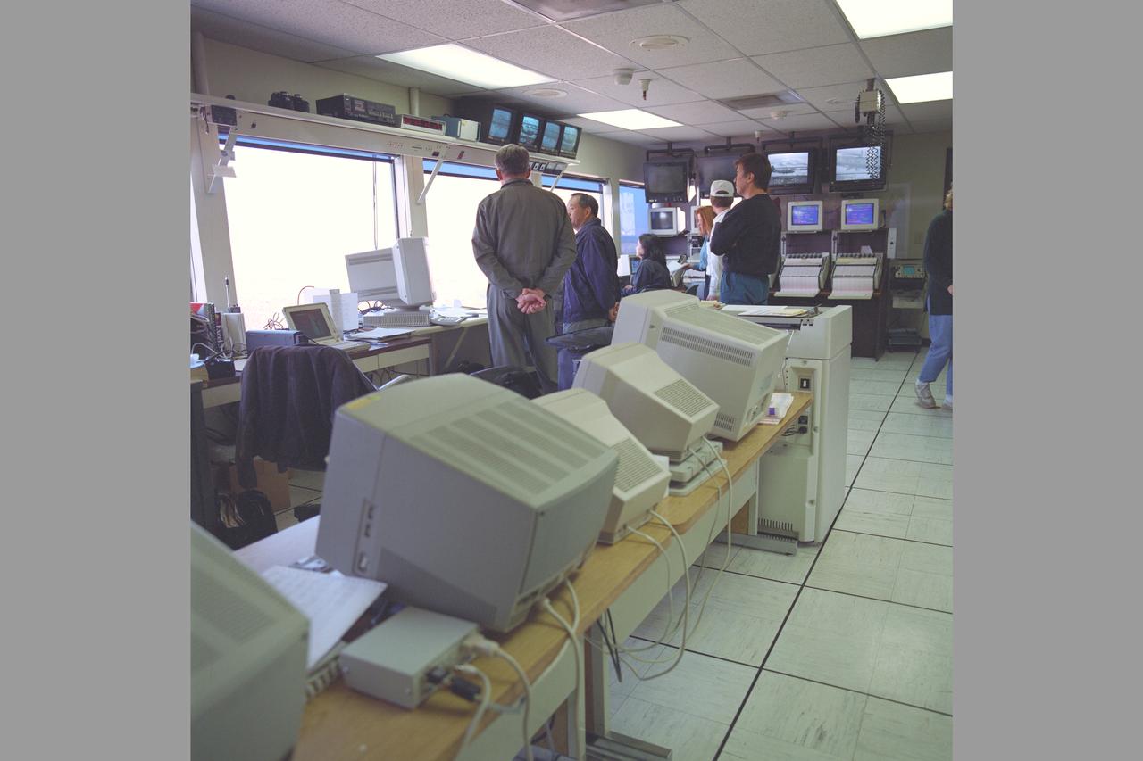 MD-900 (N900MH) Helicopter Noise Abatement Test - Crows Landing, Control Room with test evaluation crew