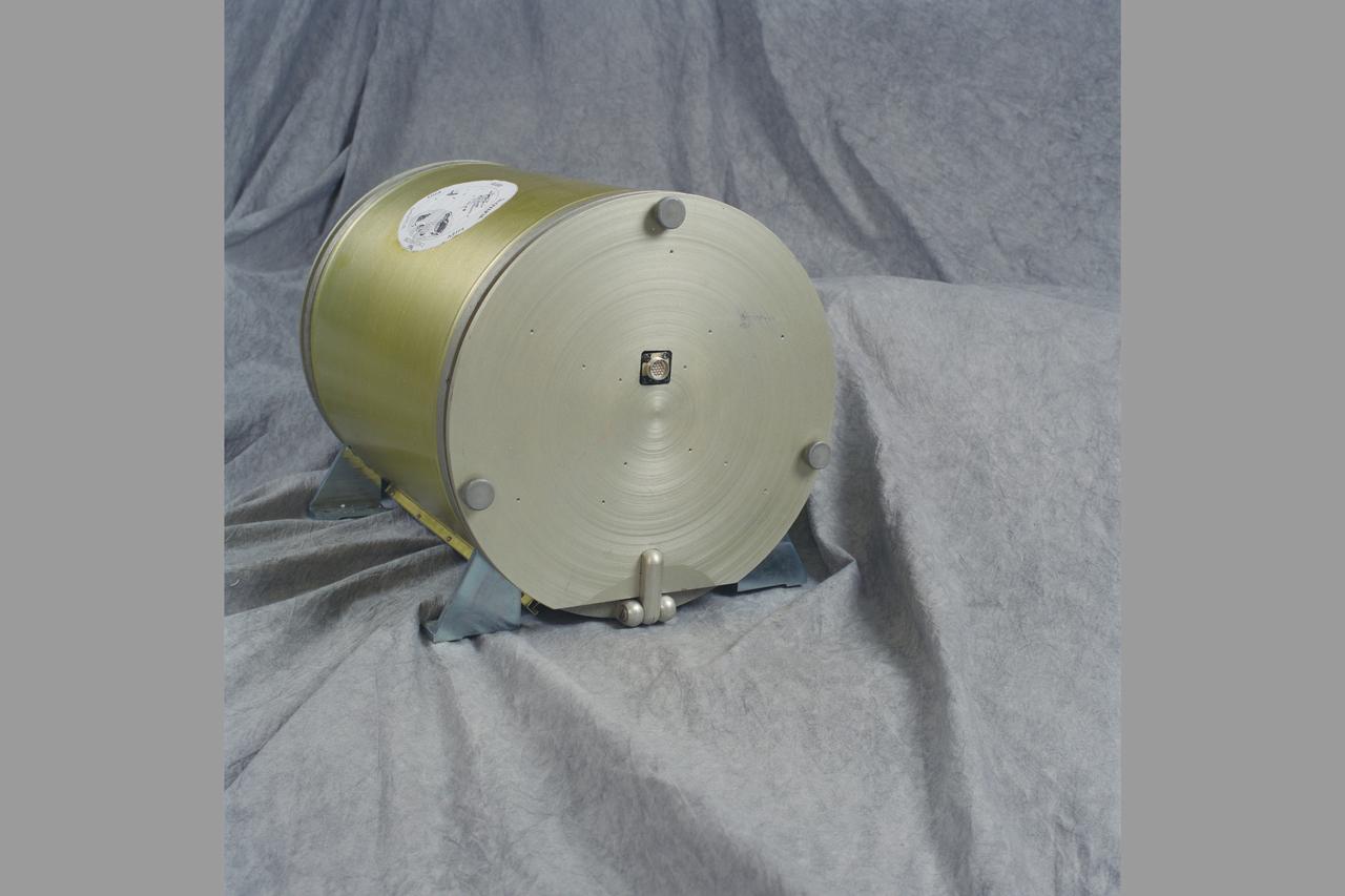 Slovakian Incubator (N-240, rm 133c)