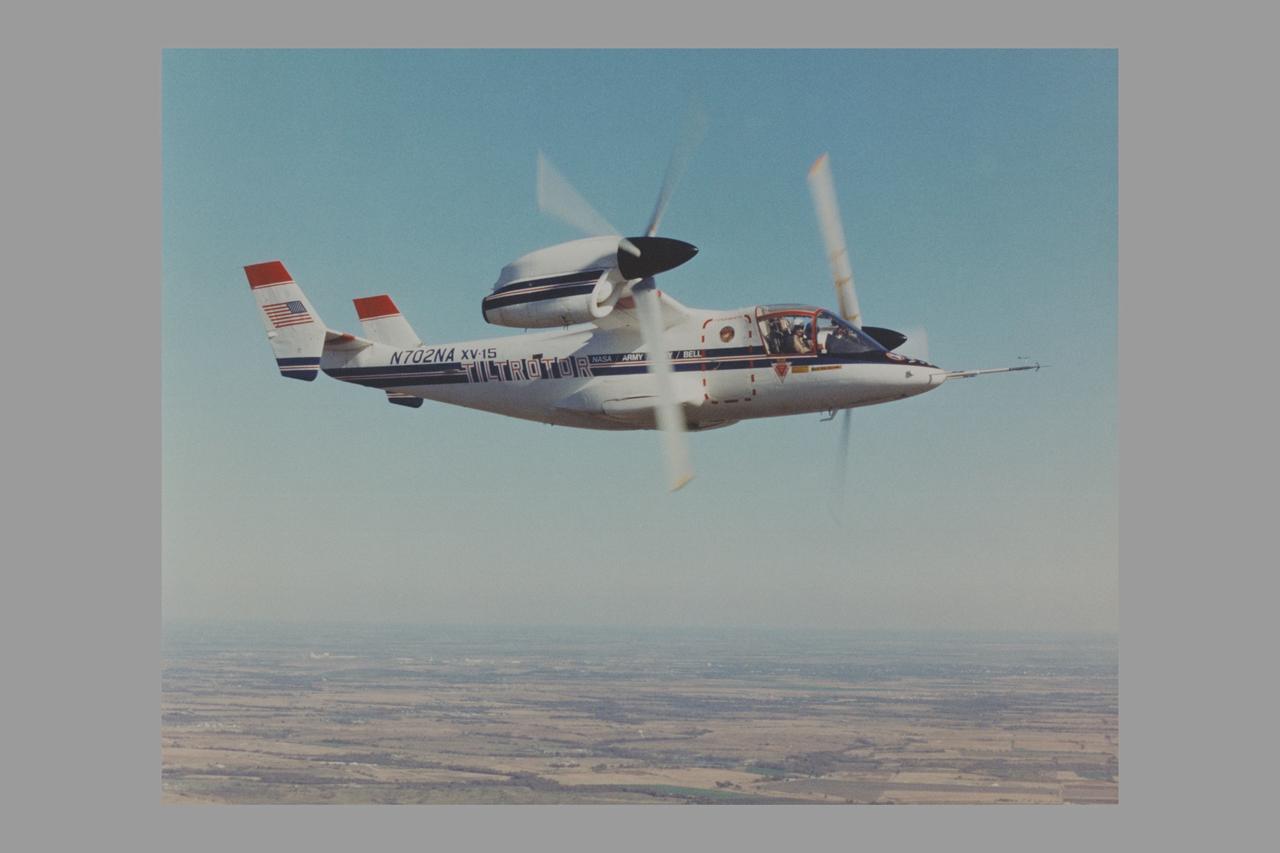 XV-15 (NASA 702) Tiltrotor in airplane flight at Bell Helicopter Co. Bell Photo number 029552