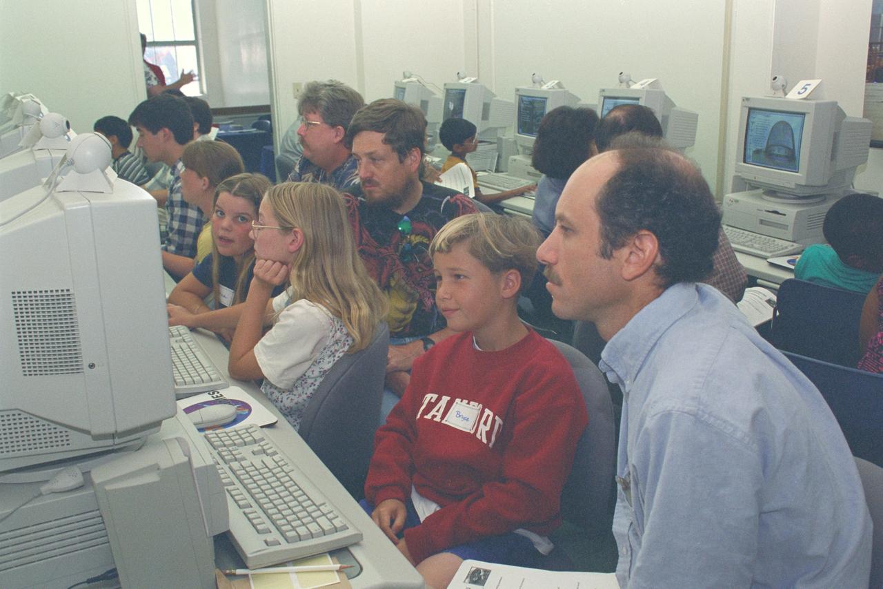 New Educational CD-Rom 'Exploring Aeronautics' Previewed by Ames Staff & Kids.