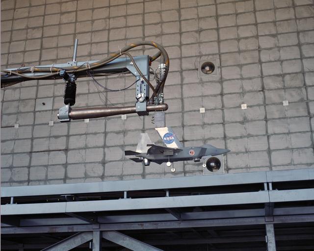 NASA image: ARC-1997-AC97-0325-17