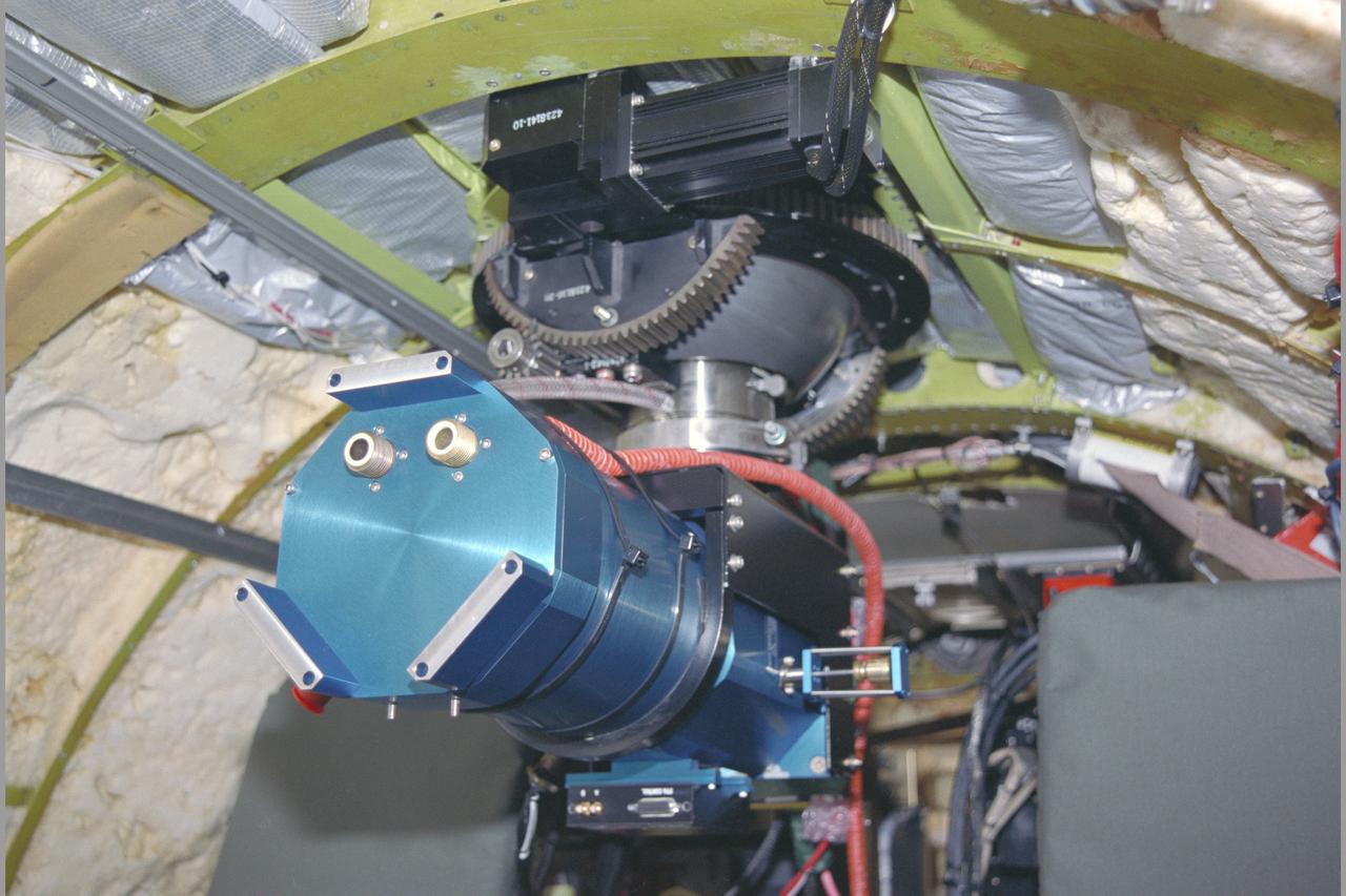 Lear Jet (NASA 805) NAIMS (NASA Airborne Infrared measurement system) Experiment