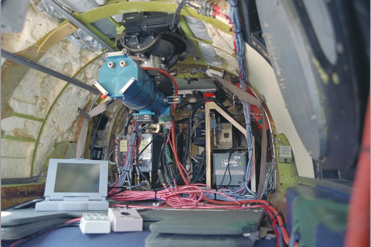 Lear Jet (NASA 805) NAIMS (NASA Airborne Infrared measurement system) Experiment