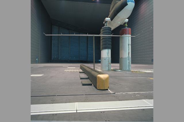 NASA image: ARC-1998-AC98-0261-2