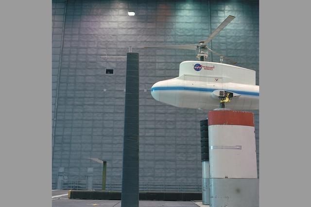 NASA image: ARC-1998-AC98-0261-5