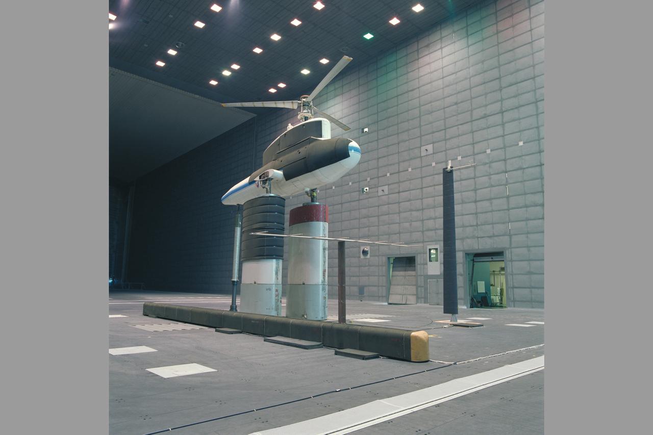 XV-15 Rotor Installation in 80X120 ft. Wind Tunnel Test-0048. Noise Reduction