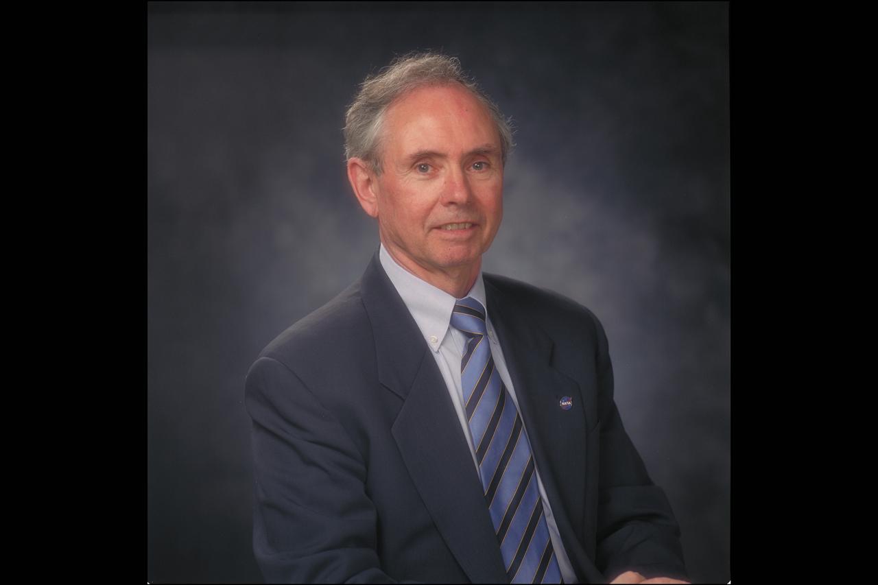 OFFICIAL  Portrait: Dr Henry 'Harry' Mcdonald (1996 - 2002)