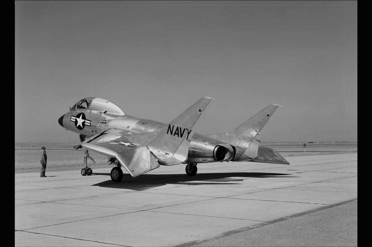 Navy CHANCE VOUGHT F7U-3 #656 AIRPLANE on NACA Ames flight line