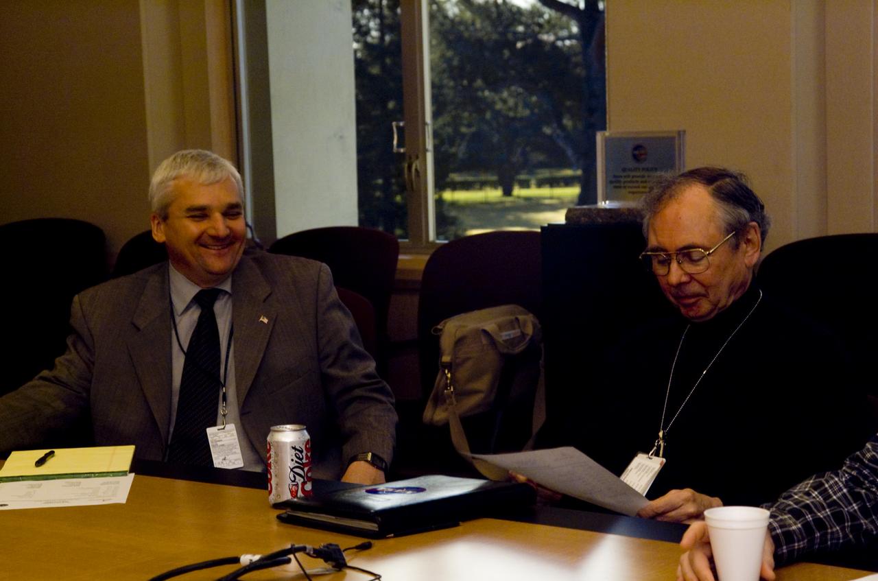 Kevin Peterson Dryden Flight Research Center Director meets with Dr Harry McDonald on collaborative research programs
