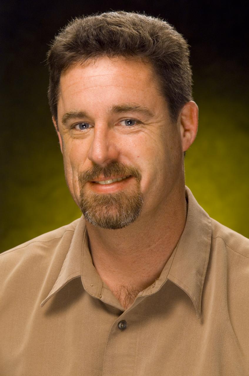 Portrait: Robert Clark