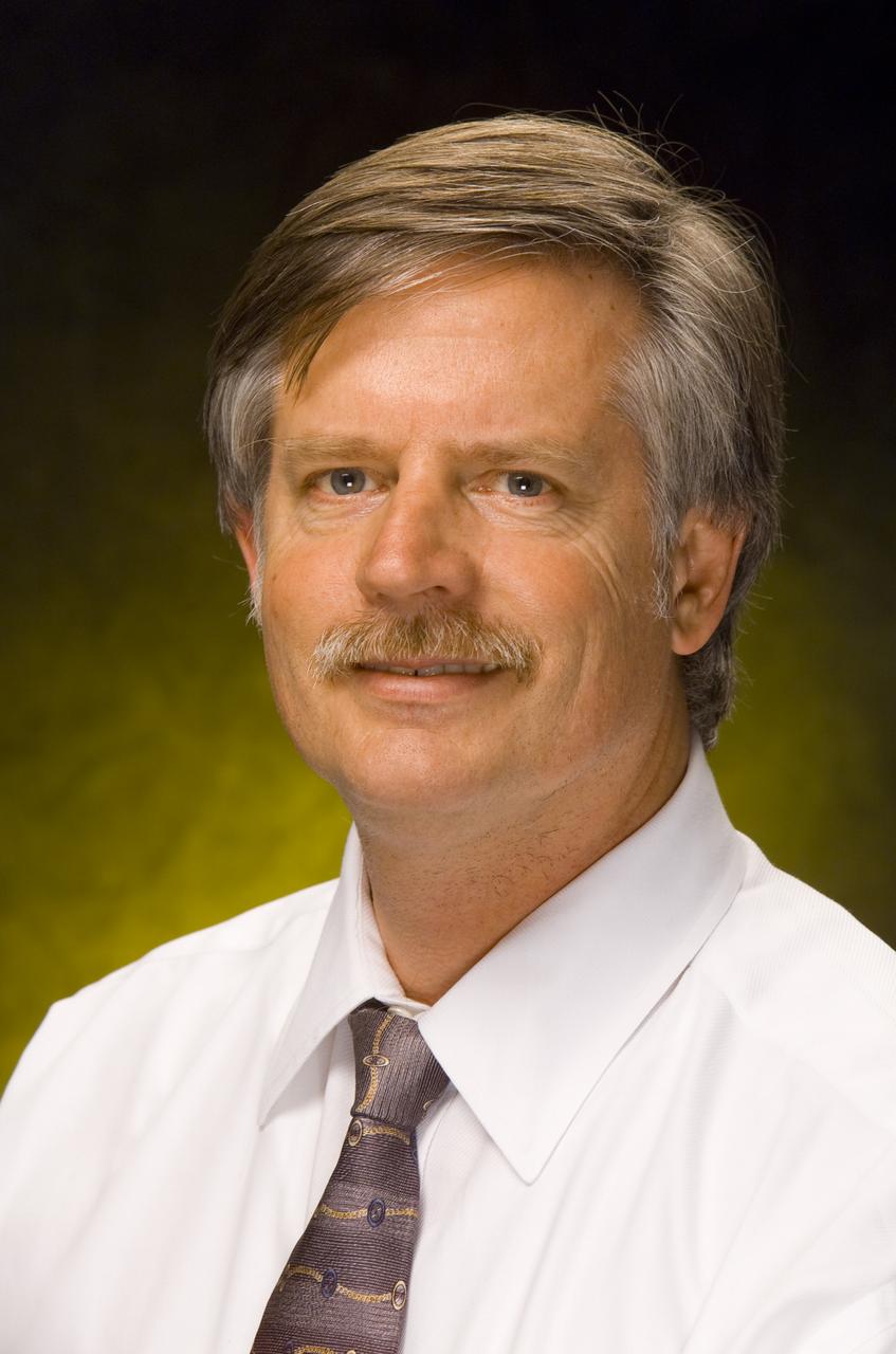 Portrait: Stan Phillips