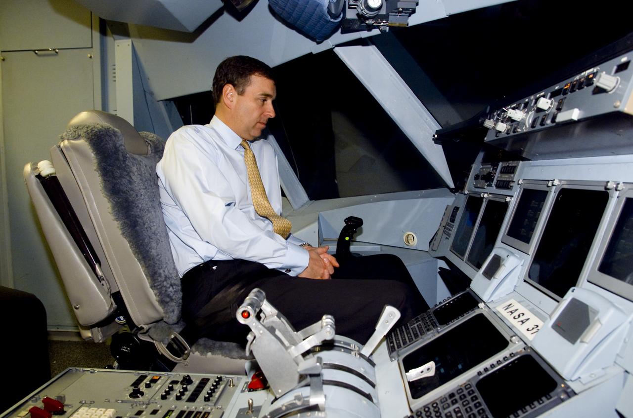 British royalty visits Ames; Prince Andrew, Duke of York on tour of CVSRF