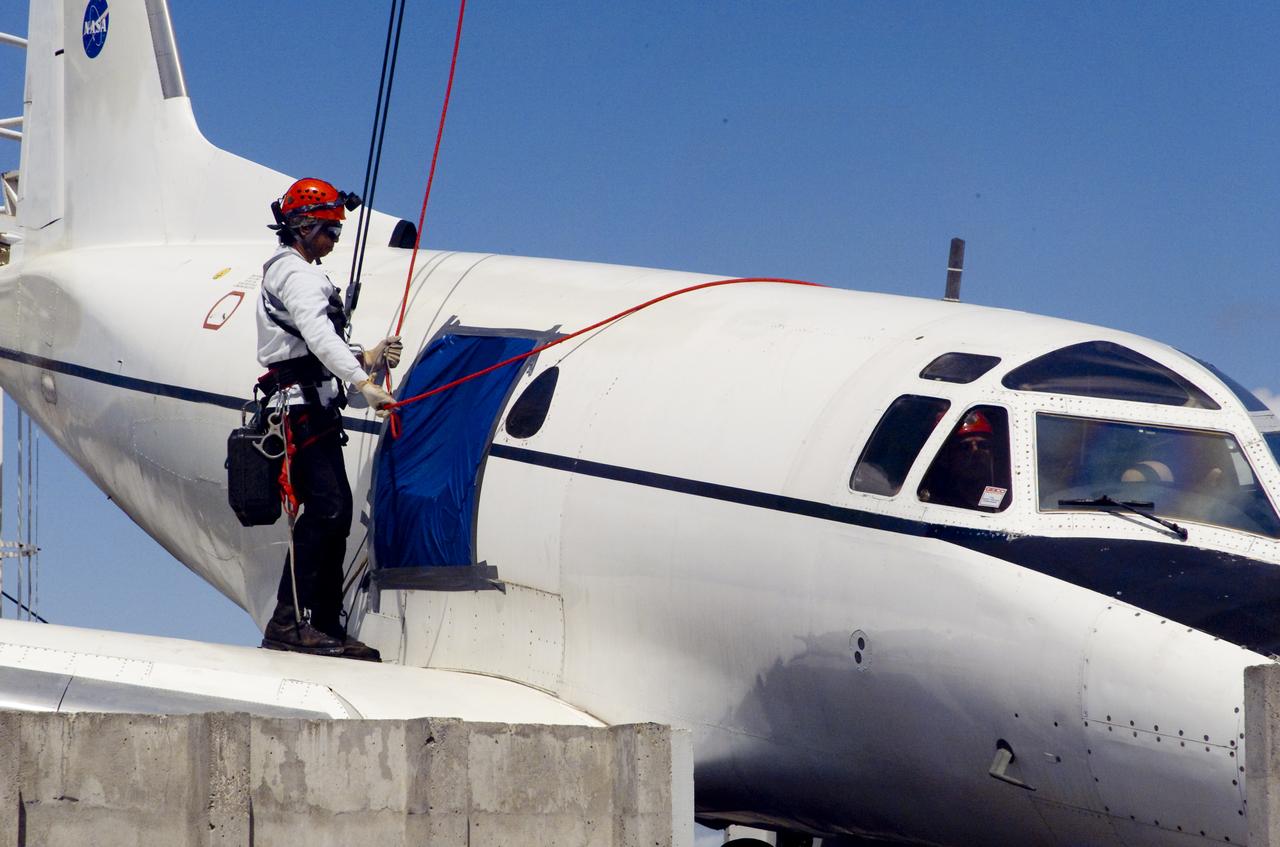 DART Exercise 2002 'Response to Terrorism' aircraft rescue