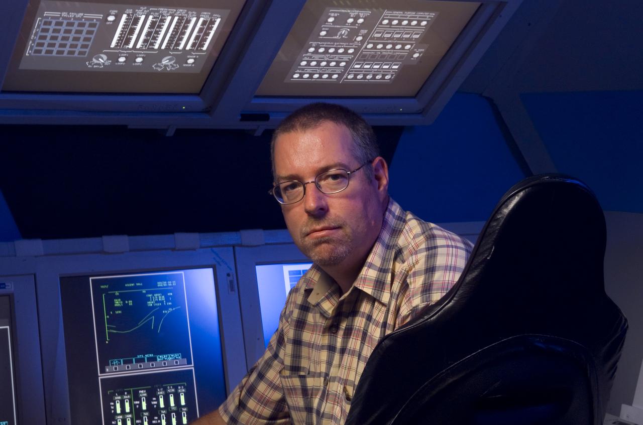 ISIS (Intelligent Spacecraft Interface Systems) Laboratory - Robert McCann, PHD Scientist and Principal Investigator