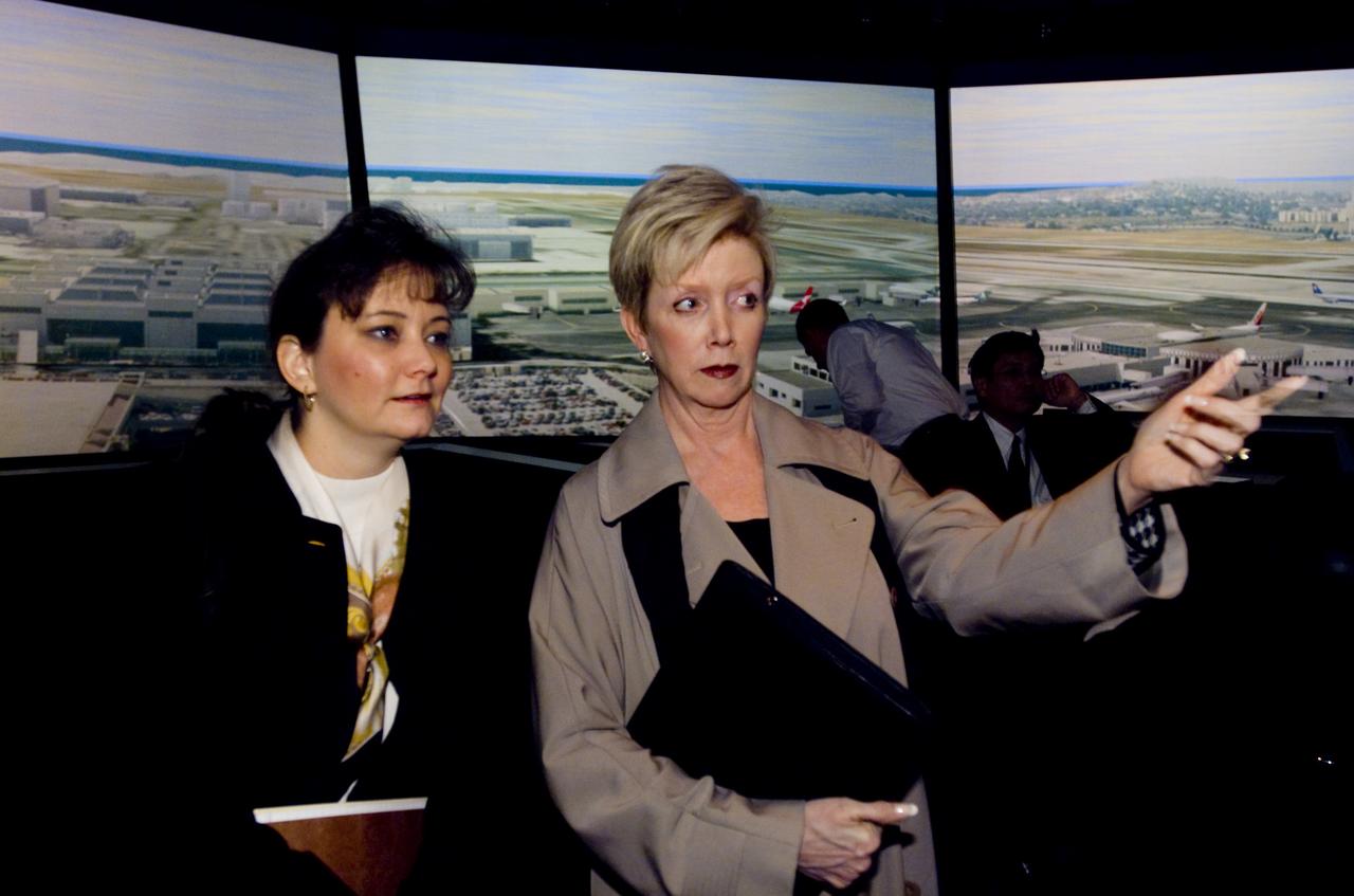 HOUSE APPROPRIATIONS COMMITTEE STAFFER MICHELLE BURKETT & MARY D KERWIN, DEPUTY AA FOR LEGISLATIVE AFFAIRS AT NASA HQ: ON TOUR W/ MEYYA MEYYAPPAN, FFC W/ K CHRISTENSEN, ATC LAB W/H ERZBERGER