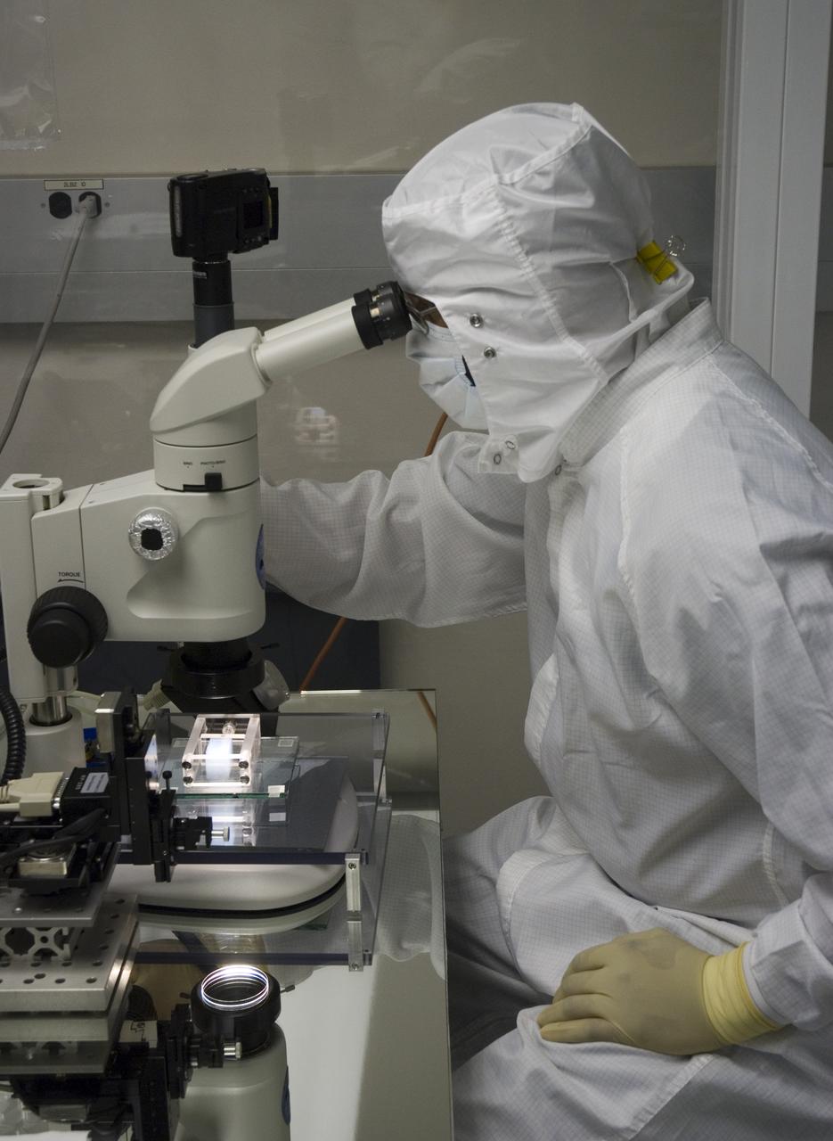 Stardust sample analysis @ UC Berkeley clean room  with Dr Scott Sandford, NASA Ames Astrophysicist - mission samples provided to UC Berkeley for analysis by NASA Berkeley researcher Zack Gainsforth working with sample encased in aerogel
